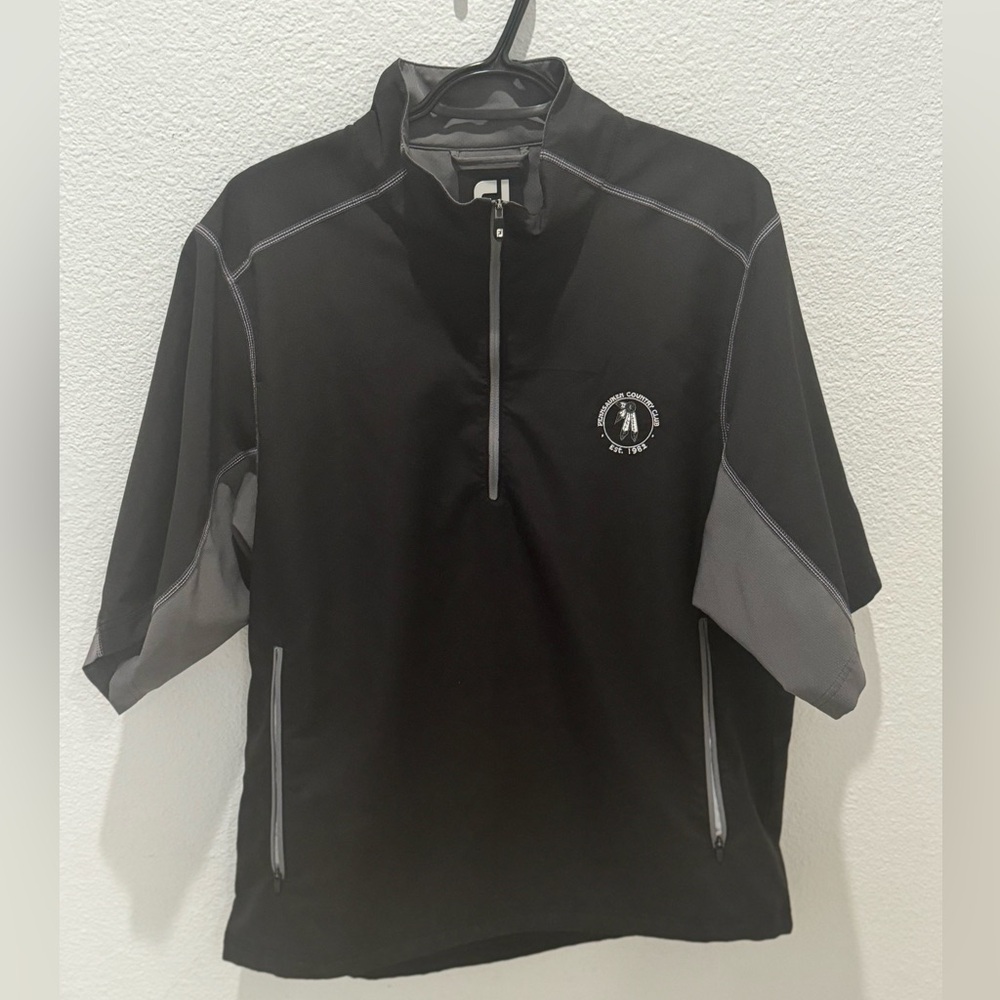 FootJoy golf pullover.  Size Medium.